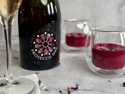 Rote Bete Weinschaumcreme mit prickelndem Prosecco DOC.