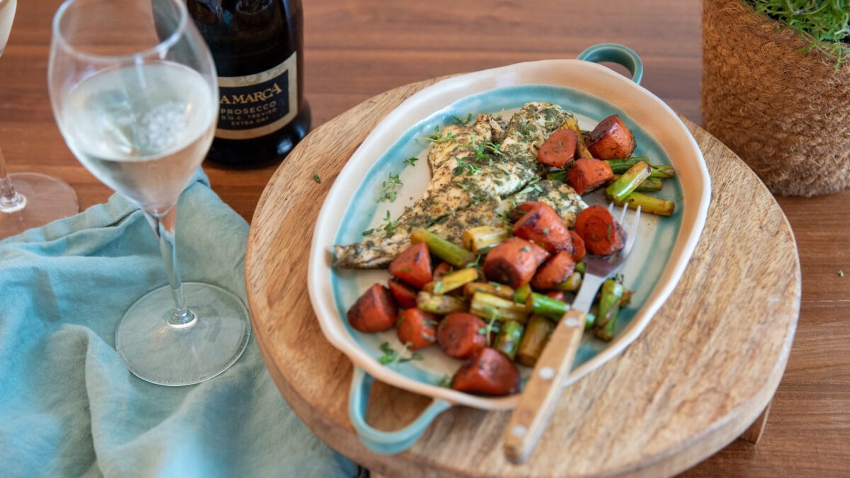 Doradenfilet in Kräuterkruste kombiniert mit einem Prosecco DOC Extra Dry